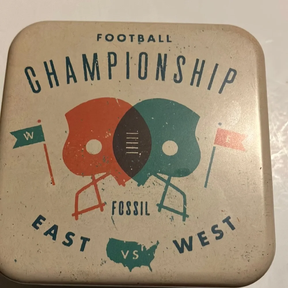 Fossil‎ Championship Football Tin Box - Cream and Teal